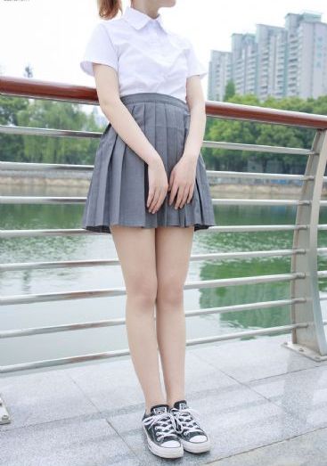 年轻的嫂子9_BD英语全集免费观看